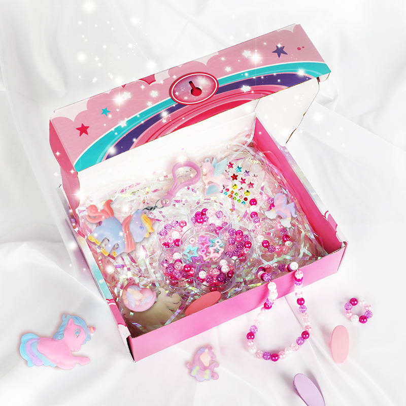 Soldaytoy's bracelet necklace craft kit: creative party game & best gift for girls. DIY jewelry making fun.